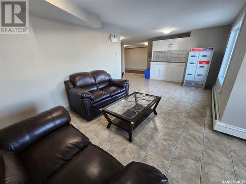 307 2141 Larter Road, Estevan, SK - Indoor Photo Showing Living Room