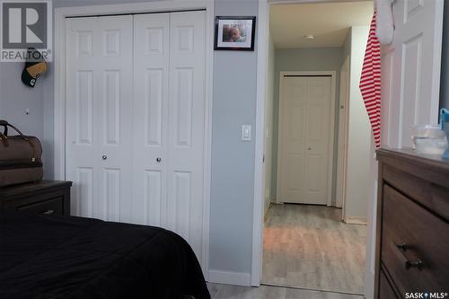 803 Willowgrove Crescent, Saskatoon, SK - Indoor Photo Showing Bedroom