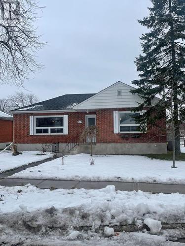 573 Steele Avenue, Peterborough (Otonabee), ON - Outdoor