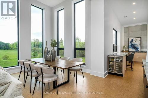 6903 36/37 Nottawasaga Side Road E, Clearview (Nottawa), ON - Indoor Photo Showing Dining Room