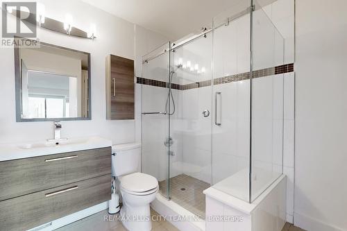 911 - 39 Parliament Street, Toronto, ON - Indoor Photo Showing Bathroom