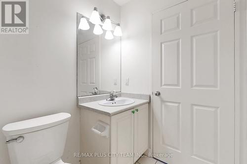 911 - 39 Parliament Street, Toronto, ON - Indoor Photo Showing Bathroom