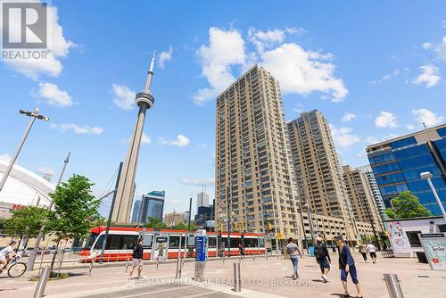 2903 - 270 Queens Quay W, Toronto, ON - Outdoor With Facade