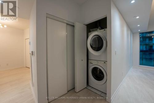 1614 - 150 Liberty Street, Toronto, ON - Indoor Photo Showing Laundry Room