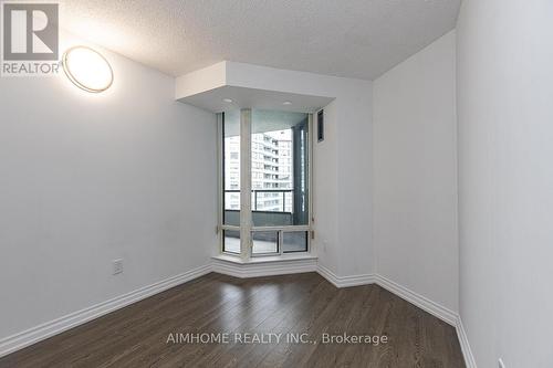 1613 - 330 Alton Towers Circle, Toronto, ON - Indoor Photo Showing Other Room