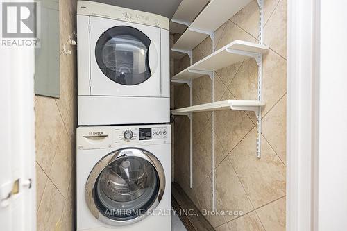 1613 - 330 Alton Towers Circle, Toronto, ON - Indoor Photo Showing Laundry Room