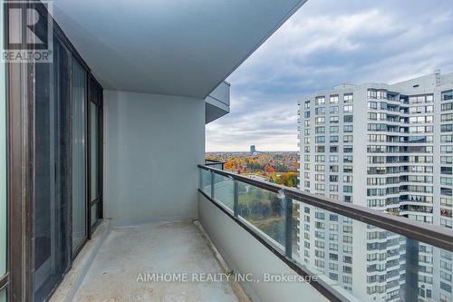 1613 - 330 Alton Towers Circle, Toronto, ON - Outdoor With View With Exterior