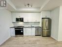 14 - 20 Lytham Green Circle, Newmarket, ON  - Indoor Photo Showing Kitchen With Stainless Steel Kitchen 