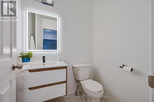 15 Sanford Circle, Springwater, ON - Indoor Photo Showing Bathroom