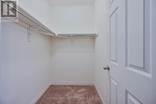 15 Sanford Circle, Springwater, ON - Indoor With Storage