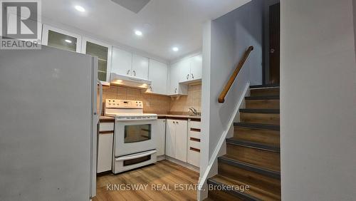 Lower - 6 Archway Crescent, Toronto, ON - Indoor Photo Showing Kitchen