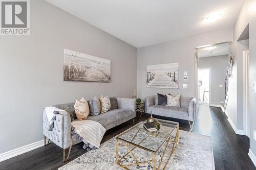 85 Bronson Terrace, Milton, ON - Indoor Photo Showing Living Room