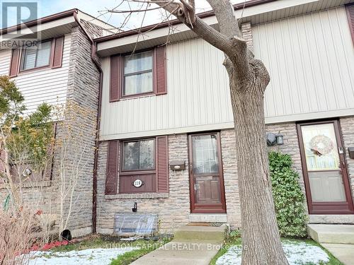 119 - 2779 Gananoque Drive, Mississauga, ON - Outdoor