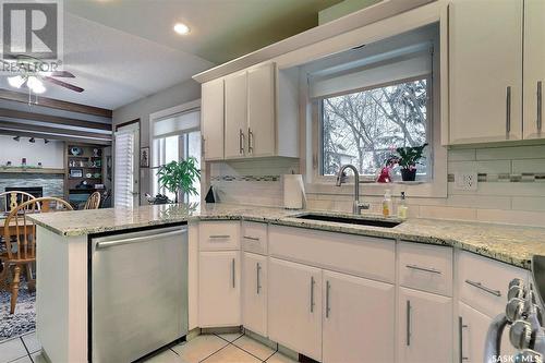 3375 Westminster Road, Regina, SK - Indoor Photo Showing Kitchen