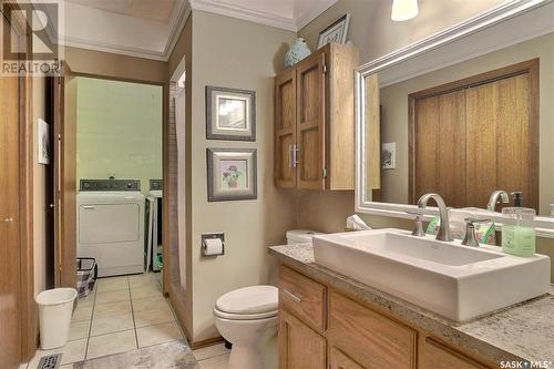 3375 Westminster Road, Regina, SK - Indoor Photo Showing Bathroom