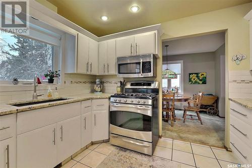 3375 Westminster Road, Regina, SK - Indoor Photo Showing Kitchen