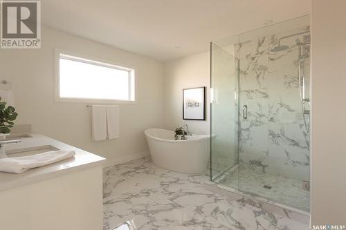 222 Flynn Bend, Saskatoon, SK - Indoor Photo Showing Bathroom