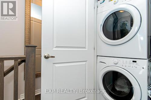 1 Lakefront Drive, Hamilton, ON - Indoor Photo Showing Laundry Room