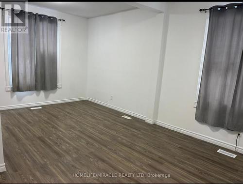 981 Hackett Street, London, ON - Indoor Photo Showing Other Room