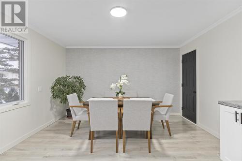 38 Country Club Pl, Sault Ste. Marie, ON - Indoor Photo Showing Dining Room