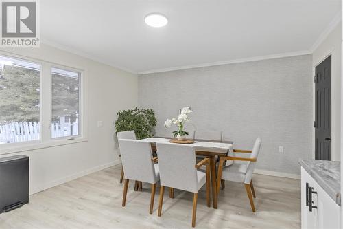 38 Country Club Pl, Sault Ste. Marie, ON - Indoor Photo Showing Dining Room