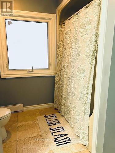 521 Princess Street, Timmins (Porcupine - West), ON - Indoor Photo Showing Bathroom