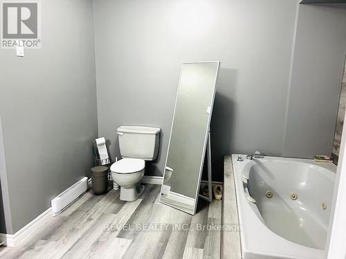 521 Princess Street, Timmins (Porcupine - West), ON - Indoor Photo Showing Bathroom