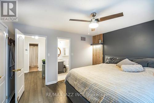 23 Schooner Lane, Clarington (Newcastle), ON - Indoor Photo Showing Bedroom