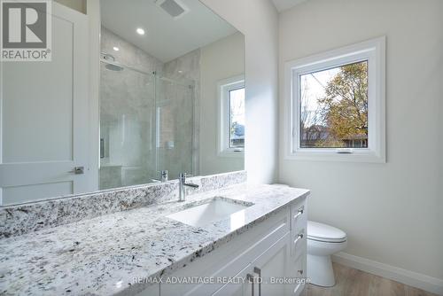 Unit 1 - 109 Biscay Road, London, ON - Indoor Photo Showing Bathroom