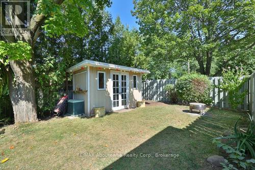 2069 Thornlea Drive, Oakville (Bronte East), ON - Outdoor