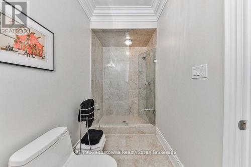 526 Hidden Trail, Oakville, ON - Indoor Photo Showing Bathroom