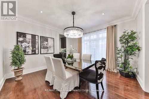 526 Hidden Trail, Oakville, ON - Indoor Photo Showing Dining Room