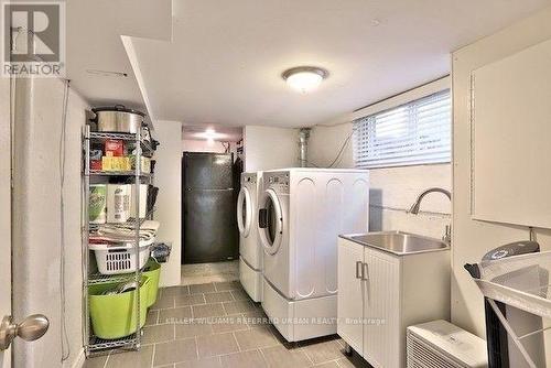 221 Chaplin Crescent, Toronto, ON - Indoor Photo Showing Laundry Room