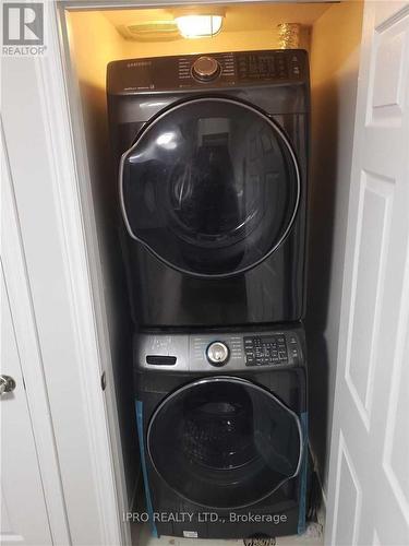 69 - 200 Veterans Drive, Brampton, ON - Indoor Photo Showing Laundry Room