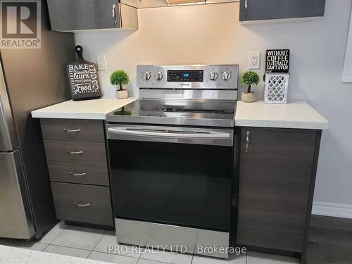 69 - 200 Veterans Drive, Brampton, ON - Indoor Photo Showing Kitchen