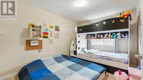 65 Curzon Crescent, Guelph, ON - Indoor Photo Showing Bedroom