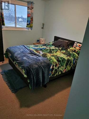 4 Rannie Court, Thorold, ON - Indoor Photo Showing Bedroom