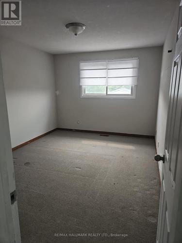 4 Rannie Court, Thorold, ON - Indoor Photo Showing Other Room