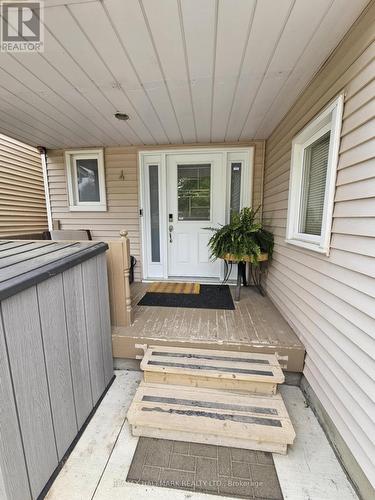 4 Rannie Court, Thorold, ON - Outdoor With Deck Patio Veranda With Exterior