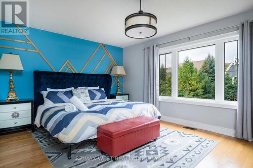 37 - 171 Snowbridge Way, Blue Mountains, ON - Indoor Photo Showing Bedroom