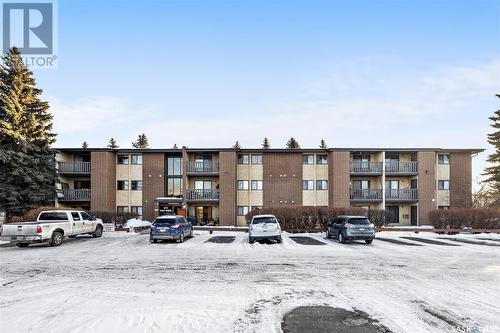 305 311 Tait Crescent, Saskatoon, SK - Outdoor With Facade