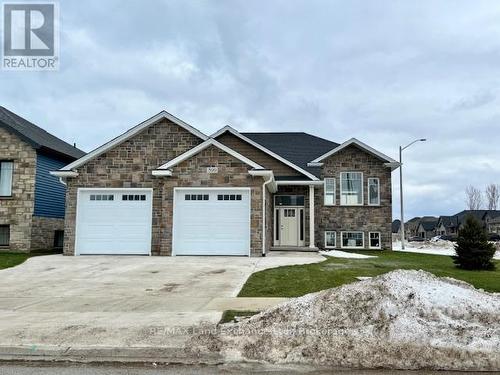 399 Amanda'S Way, Saugeen Shores, ON - Outdoor With Facade