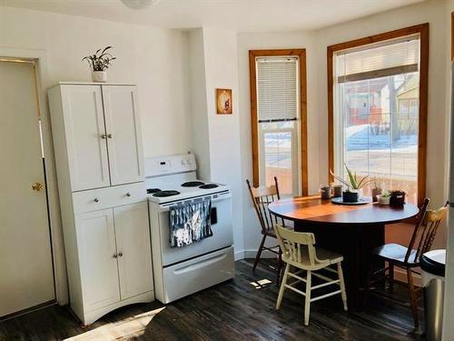 113 Princess Avenue E, Brandon, MB - Indoor Photo Showing Dining Room