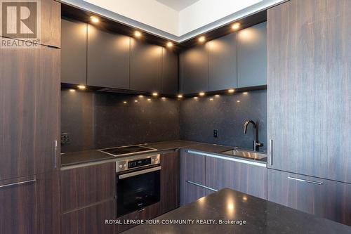 3705 - 15 Mercer Street, Toronto, ON - Indoor Photo Showing Kitchen With Upgraded Kitchen