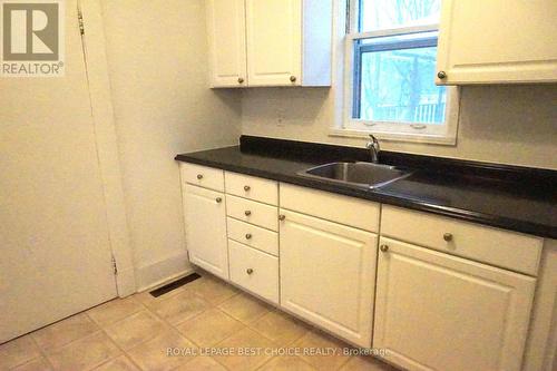 69 Lakeshore Road, Temiskaming Shores (New Liskeard), ON - Indoor Photo Showing Kitchen