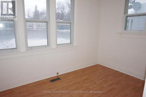 69 Lakeshore Road, Temiskaming Shores (New Liskeard), ON - Indoor Photo Showing Other Room