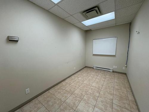 Office - 4-56 Av. Principale, Rouyn-Noranda, QC - Indoor Photo Showing Other Room