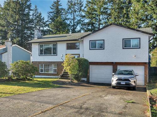 648 Christopher Rd, Campbell River, BC 