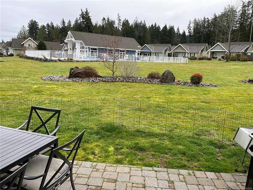 15-5251 Island Hwy West, Qualicum Beach, BC 