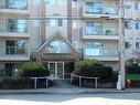 201-6715 Dover Rd, Nanaimo, BC  - Outdoor With Balcony With Facade 